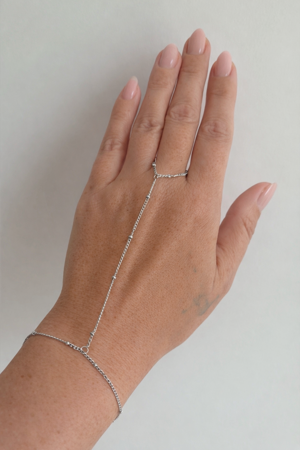 The Luna Alignment Hand Chain