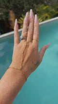 The Alignment Bar Hand Chain | Waterproof