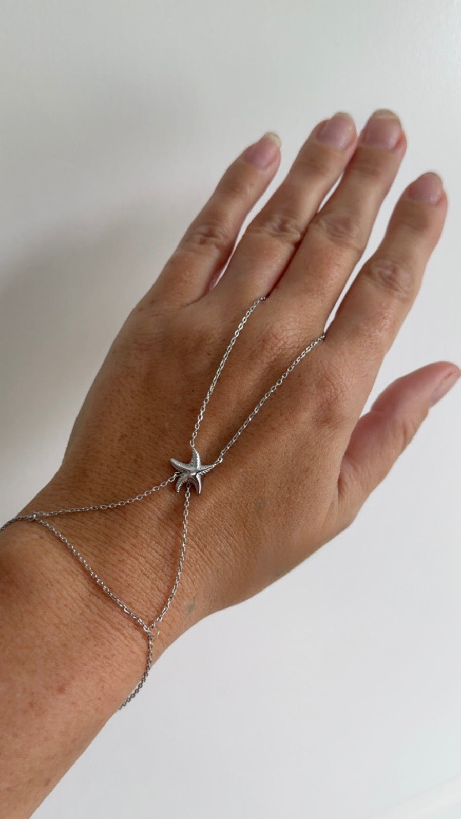 The Stella Starfish Hand Chain