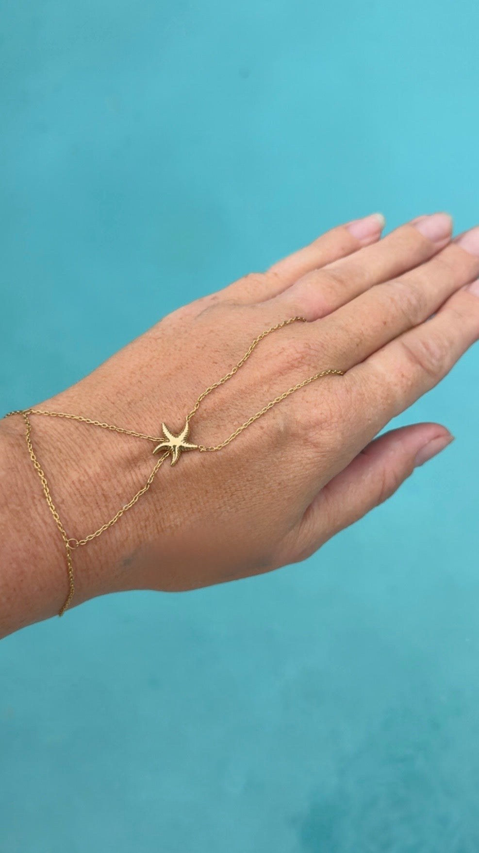 The Stella Starfish Hand Chain