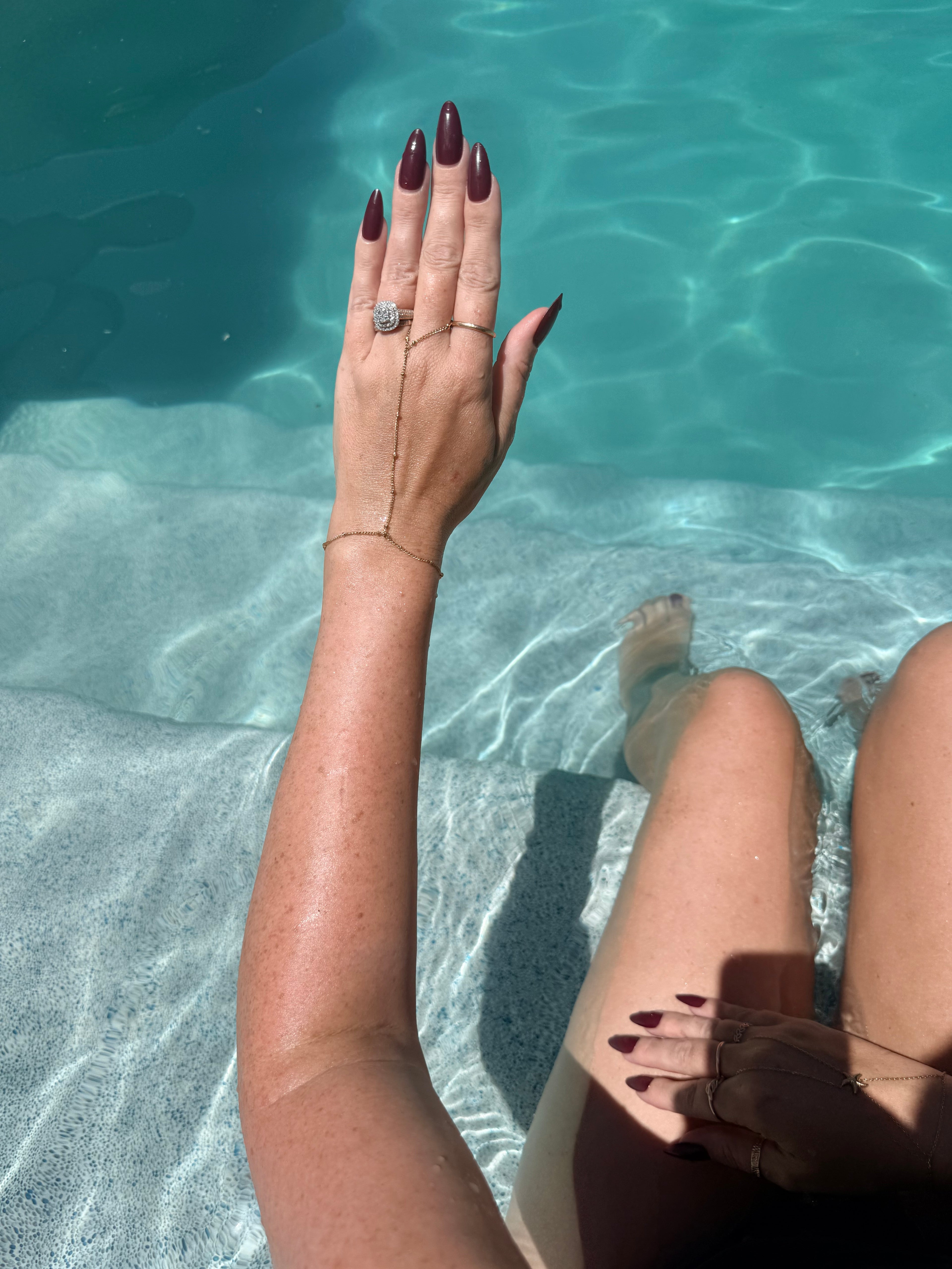 The Alignment Hand Chain